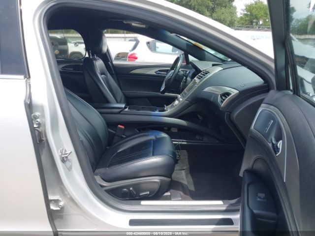 2017 LINCOLN MKZ HYBRID 3LN6L5KU1HR603061 Photo 4