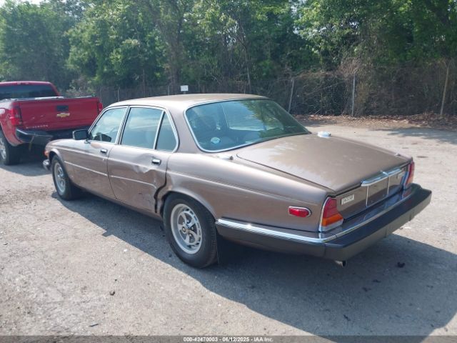 1985 JAGUAR XJ6 SAJAY1341FC418447 Photo 2