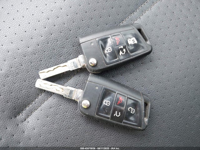 3VW917AU4FM062664 Volkswagen Golf Tsi S 2-door