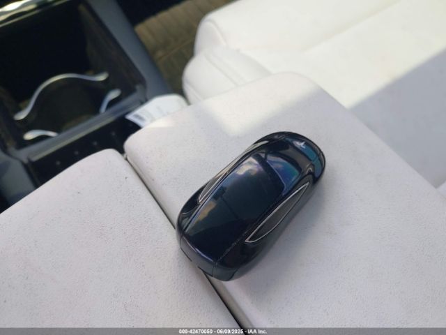 5YJXCBE25HF078198 Tesla Model X 100d/75d/90d