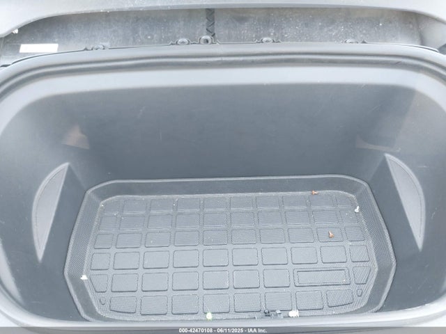 7SAYGDEE5PA126165 Tesla 2023