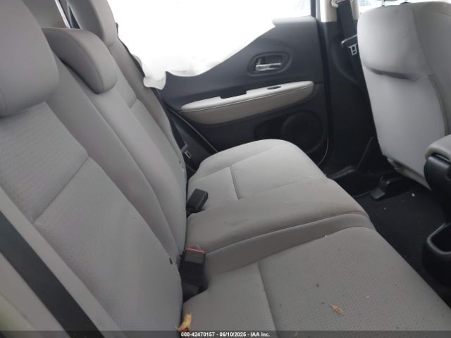 2022 HONDA HR-V 3CZRU6H32NM768901 Photo 7