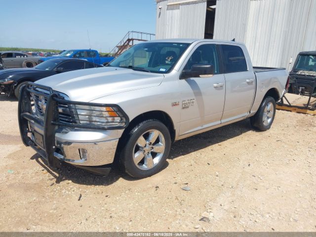 2019 RAM 1500 CLASSIC 1C6RR6LT9KS564282 Photo 1