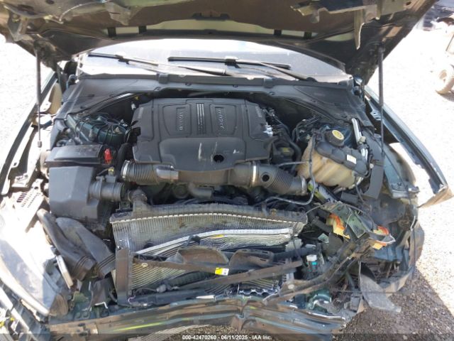 2017 JAGUAR XE SAJAD4BV6HA959709 Photo 9
