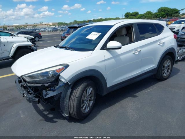 2018 HYUNDAI TUCSON KM8J23A48JU812380 Photo 1