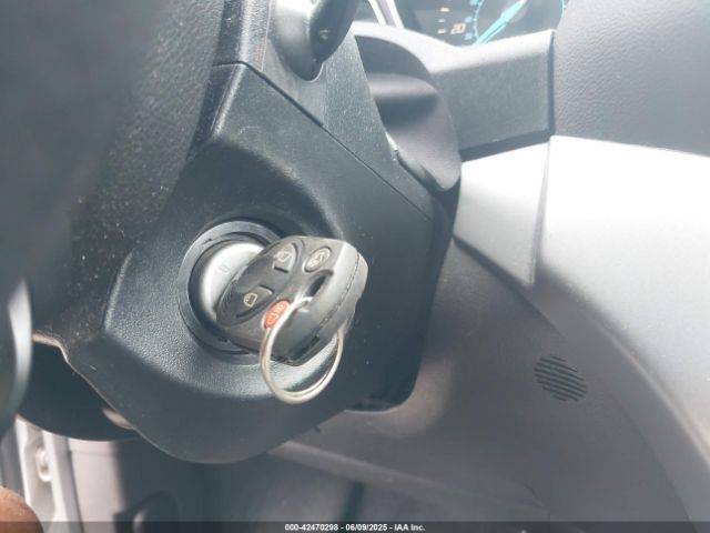 1FMCU0GX0EUB38394 Ford ESCAPE SE