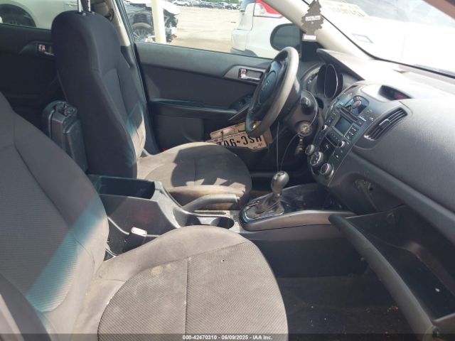 2013 KIA FORTE KNAFU4A25D5725850 Photo 4