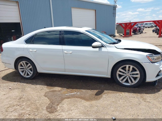 1VWBA7A32JC021923 Volkswagen 2.0 tsi