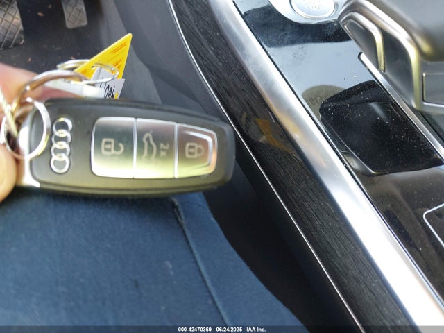 2019 AUDI Q8 WA1BVAF12KD048167 Photo 10