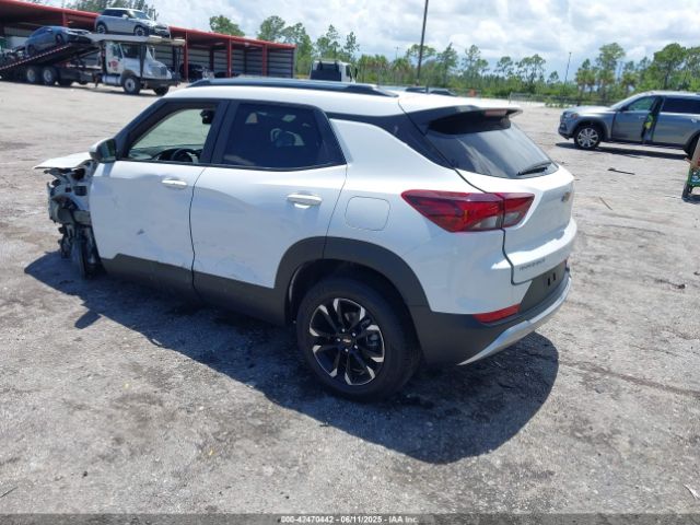 2023 CHEVROLET TRAILBLAZER KL79MPSL6PB179801 Photo 2