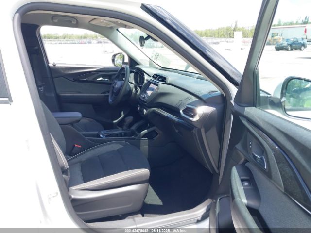 2023 CHEVROLET TRAILBLAZER KL79MPSL6PB179801 Photo 4