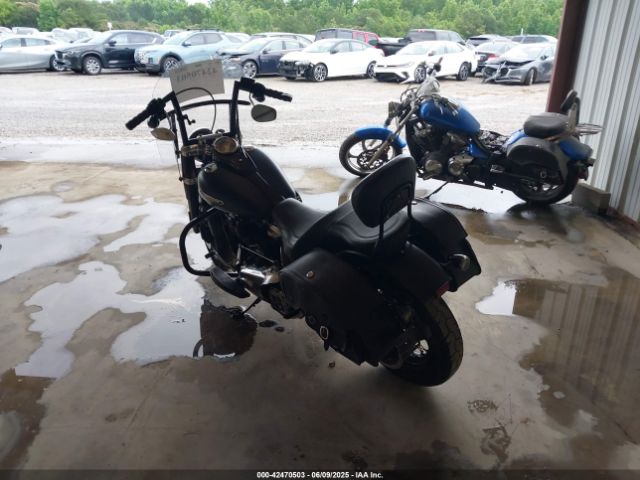 2018 HARLEY-DAVIDSON FLSL 1HD1YDJ1XJC065996 Photo 2