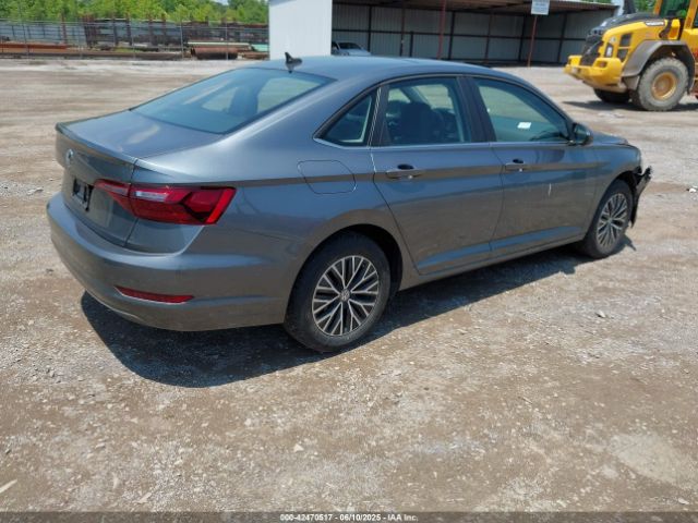2020 VOLKSWAGEN JETTA 3VWCB7BU5LM008030 Photo 3