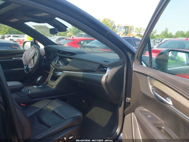2017 CADILLAC XT5 1GYKNFRS6HZ130626 Photo 4
