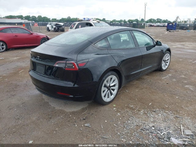 2021 TESLA MODEL 3 5YJ3E1EA6MF028124 Photo 3