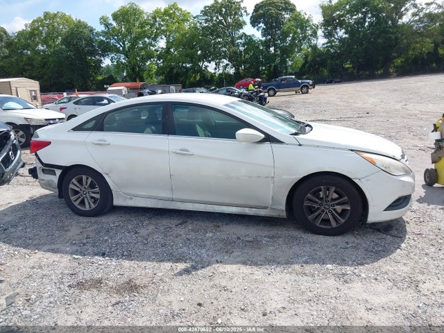 5NPEB4AC0EH929843 Hyundai gamma