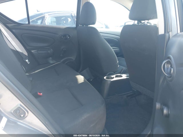 3N1CN7AP9KL839138 Nissan 2019