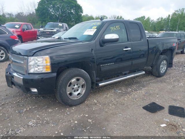 2011 CHEVROLET SILVERADO 1500 1GCRKSE37BZ381313 Photo 1