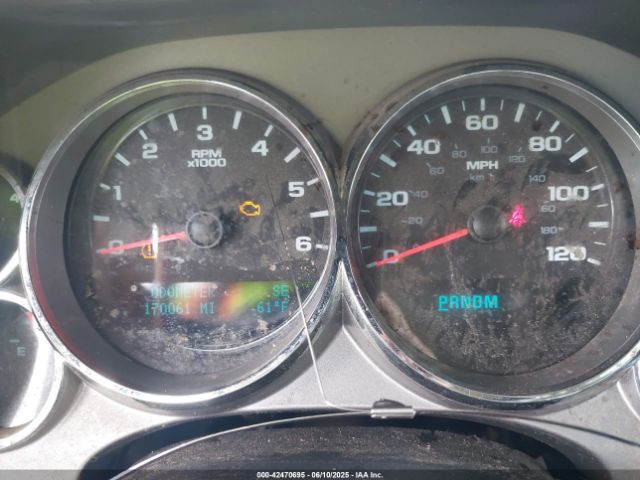 2011 CHEVROLET SILVERADO 1500 1GCRKSE37BZ381313 Photo 6