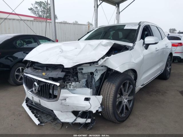 2020 VOLVO XC60 YV4A22RL9L1590718 Photo 1