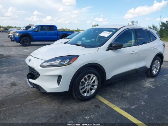 1FMCU0G67NUA25873 Ford ESCAPE SE