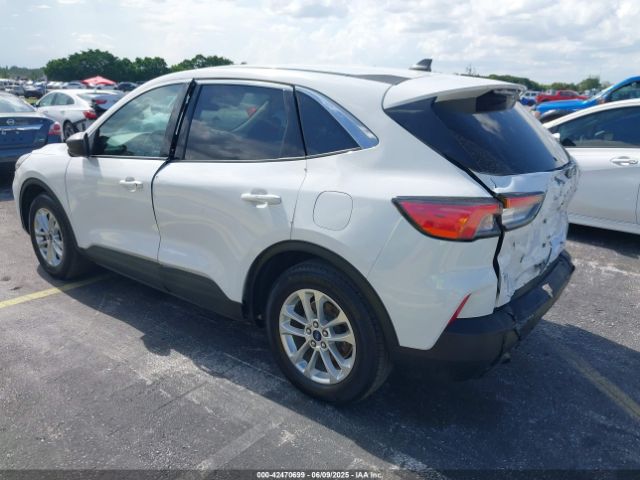 1FMCU0G67NUA25873 Ford ESCAPE SE
