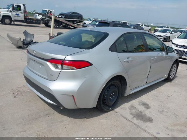 2021 TOYOTA COROLLA JTDEPMAE9MJ130944 Photo 3