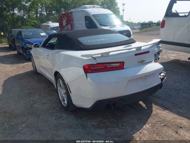 2017 CHEVROLET CAMARO 1G1FB3DX1H0102411 Photo 2