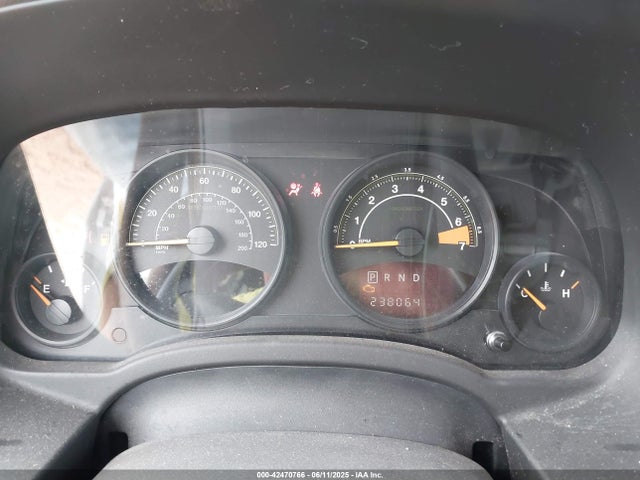 1C4NJPBAXFD178016 Jeep 2015