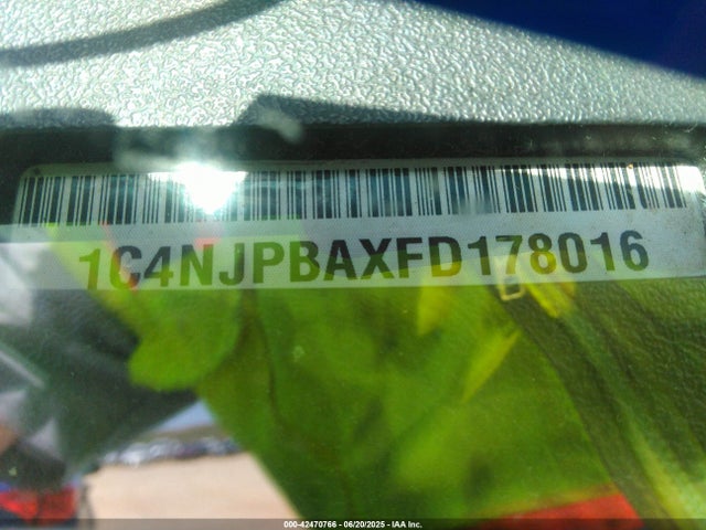 1C4NJPBAXFD178016 Jeep 2015
