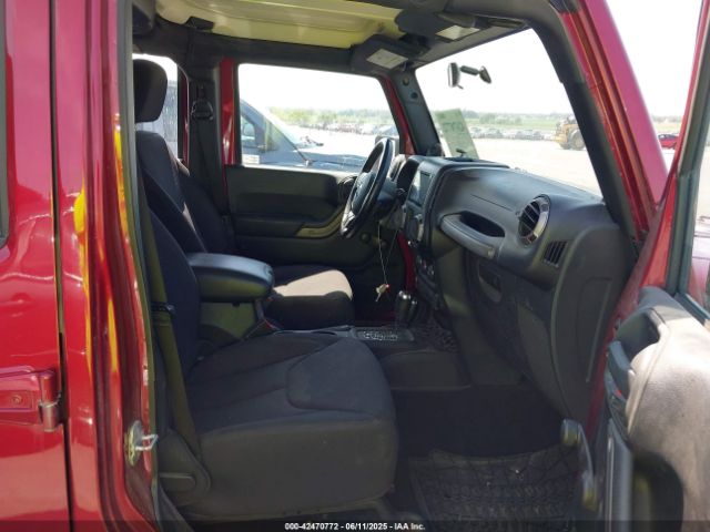 2013 JEEP WRANGLER UNLIMITED 1C4BJWDG4DL572130 Photo 4