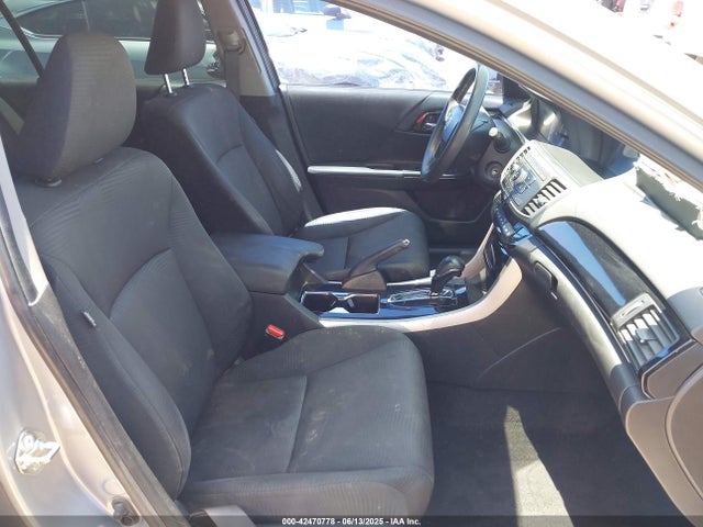 1HGCR2F30HA283233 Honda k24w1