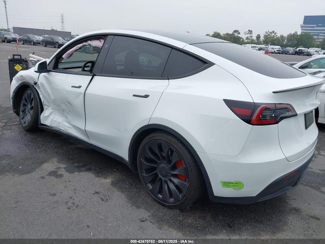 7SAYGDEF8PF800742 Tesla 2023