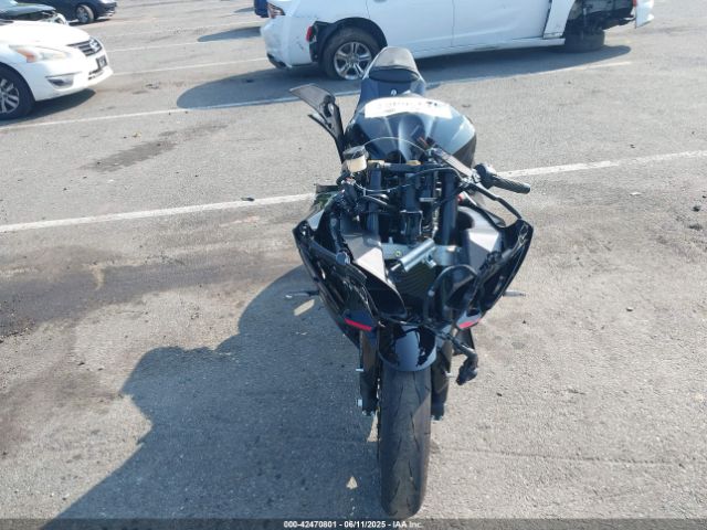 2020 SUZUKI GSX-R1000 JS1DM11B0L7100097 Photo 4