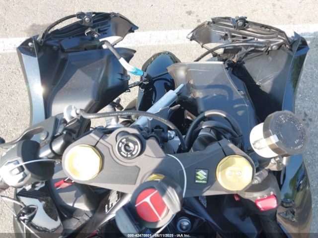 2020 SUZUKI GSX-R1000 JS1DM11B0L7100097 Photo 6