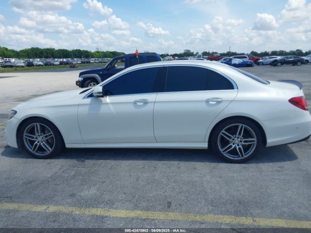 WDDZF4JB2HA068776 Mercedes-Benz E 300