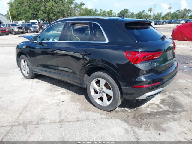 2020 AUDI Q3 WA1AECF33L1026593 Photo 2