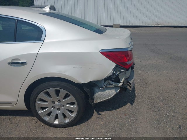 1G4GE5G36EF209627 Buick Lacrosse Premium I Group