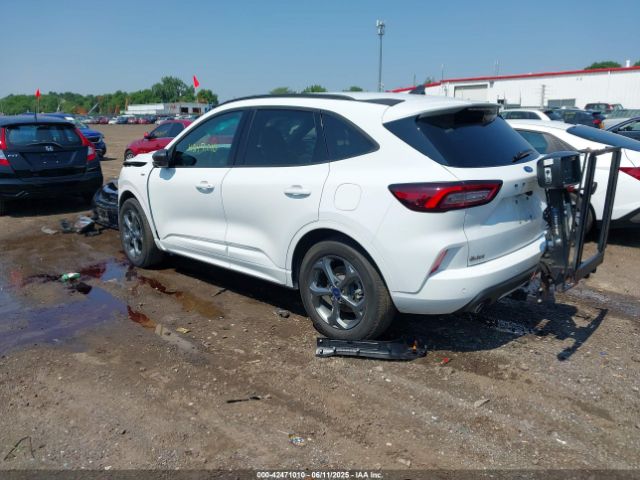 2023 FORD ESCAPE 1FMCU9MN6PUA53781 Photo 2