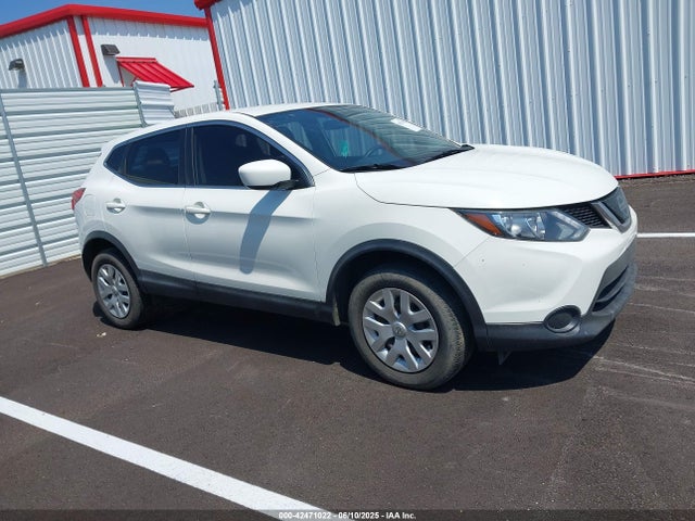 JN1BJ1CR5KW314655 Nissan Rogue Sport S