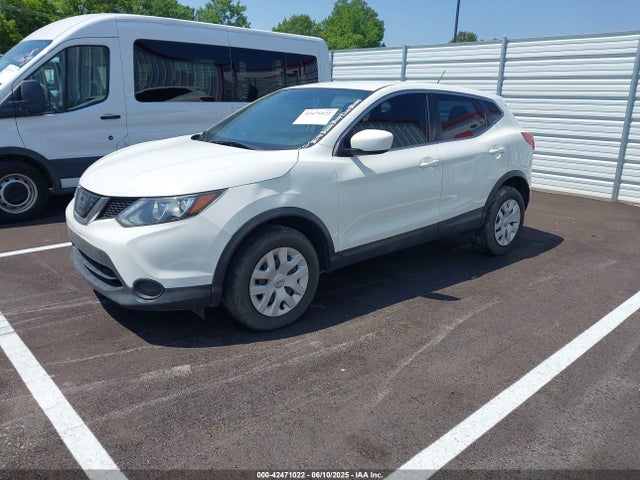JN1BJ1CR5KW314655 Nissan Rogue Sport S