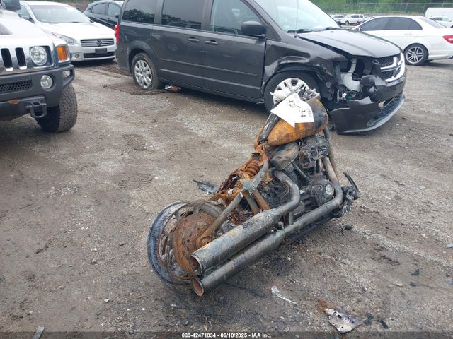 1HD1YNJ14JC058984 Harley-Davidson LOW RIDER