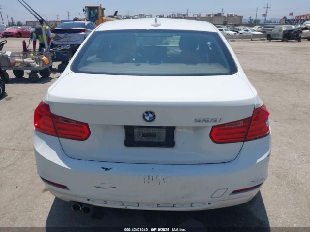 WBA3C1C59EK111396 BMW 328I