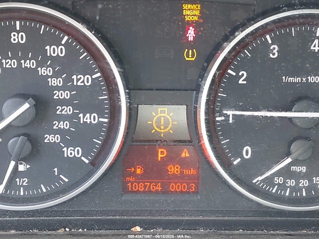 BMW 2014 2014 WBAVM1C52EVW52357 Image 7