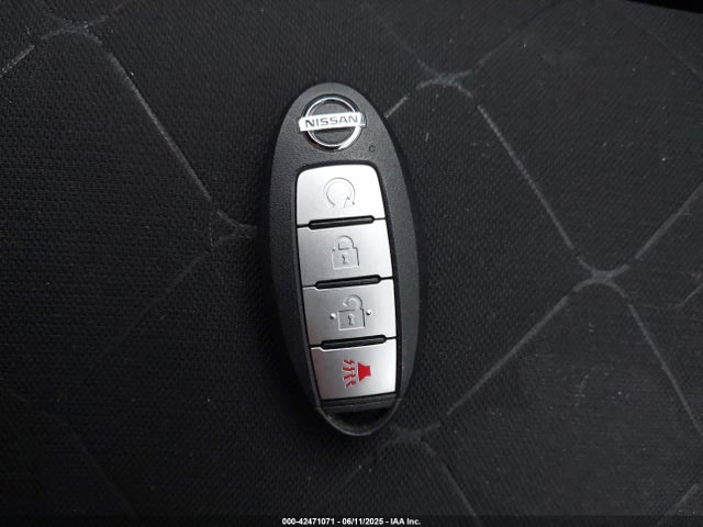 3N1CP5CU5JL524174 Nissan 2018