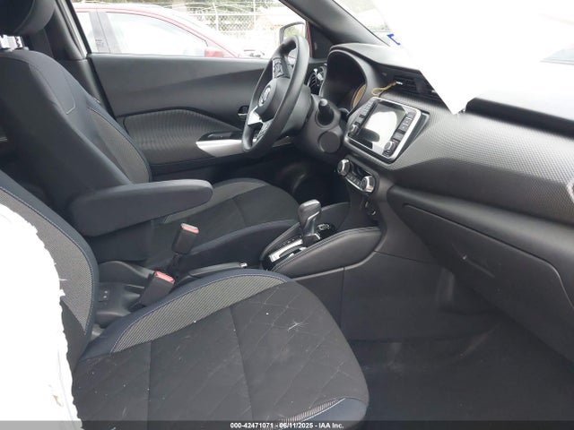 3N1CP5CU5JL524174 Nissan 2018