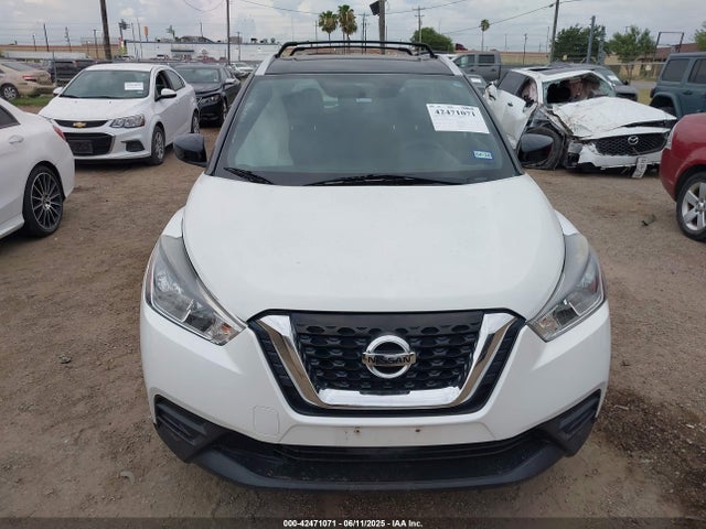 3N1CP5CU5JL524174 Nissan 2018