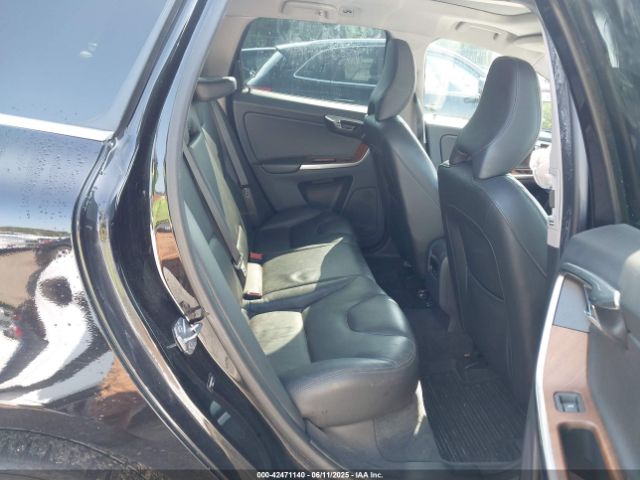 2017 VOLVO XC60 YV440MRU6H2132241 Photo 7