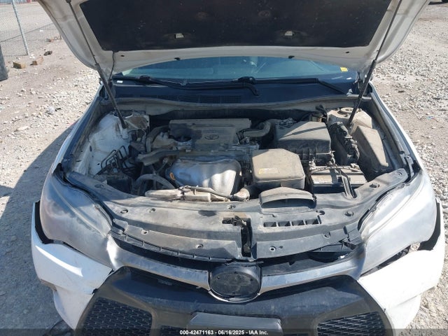 4T1BF1FKXHU764976 Toyota 2ar-fe