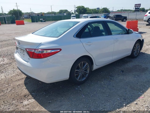 4T1BF1FKXHU764976 Toyota 2ar-fe